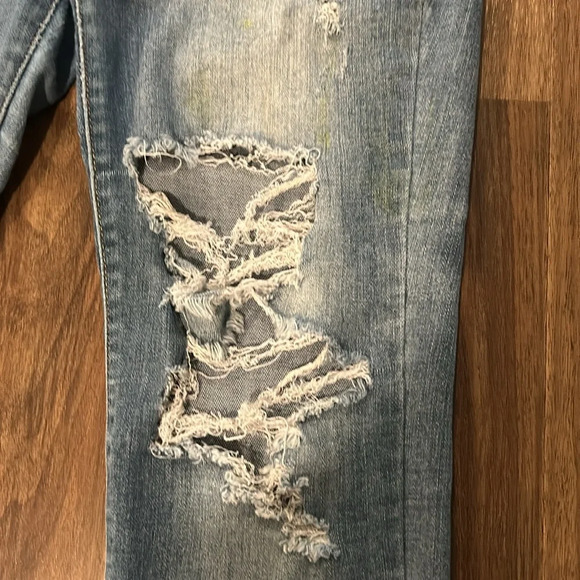 Judy Blue button up fly distressed light denim size 7/28 - Picture 3 of 7